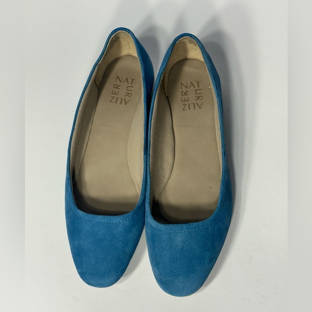 Naturalizer Blue Suede Women's Flats size 7.5 pre owner